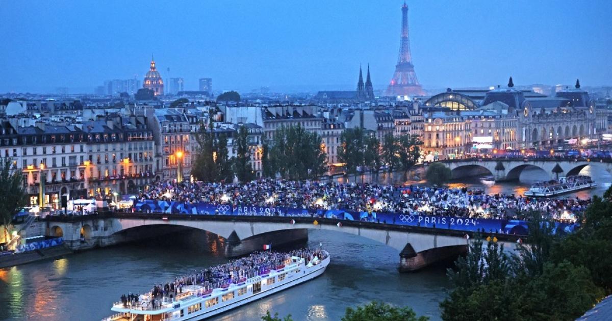 افتتاح تاريخي مؤثر لـ"أولمبياد باريس" على نهر السين
