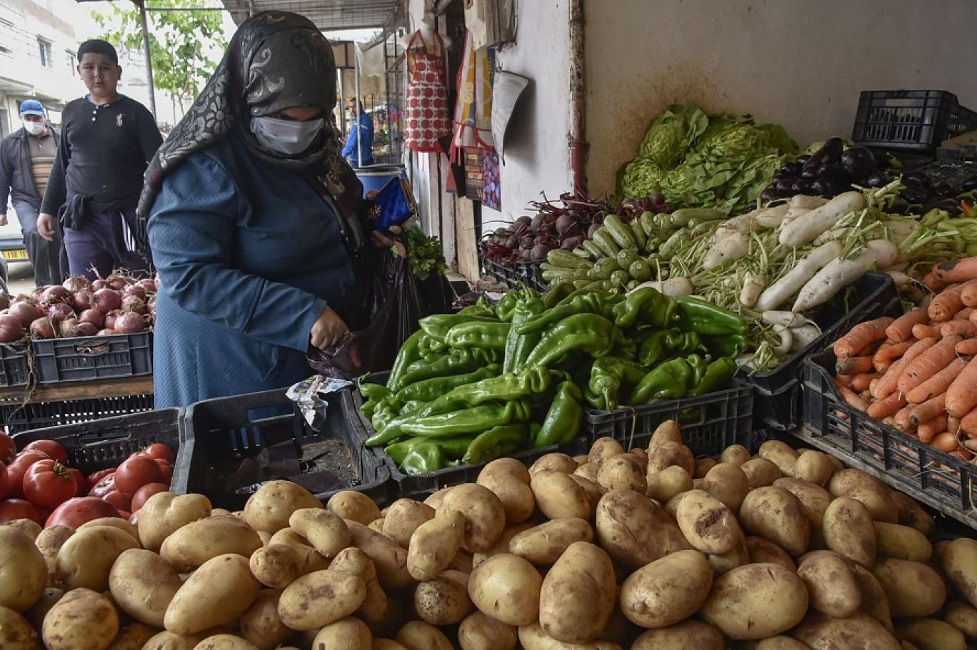 بعد الموز... الجزائريون يقاطعون البطاطا بسبب أسعارها 