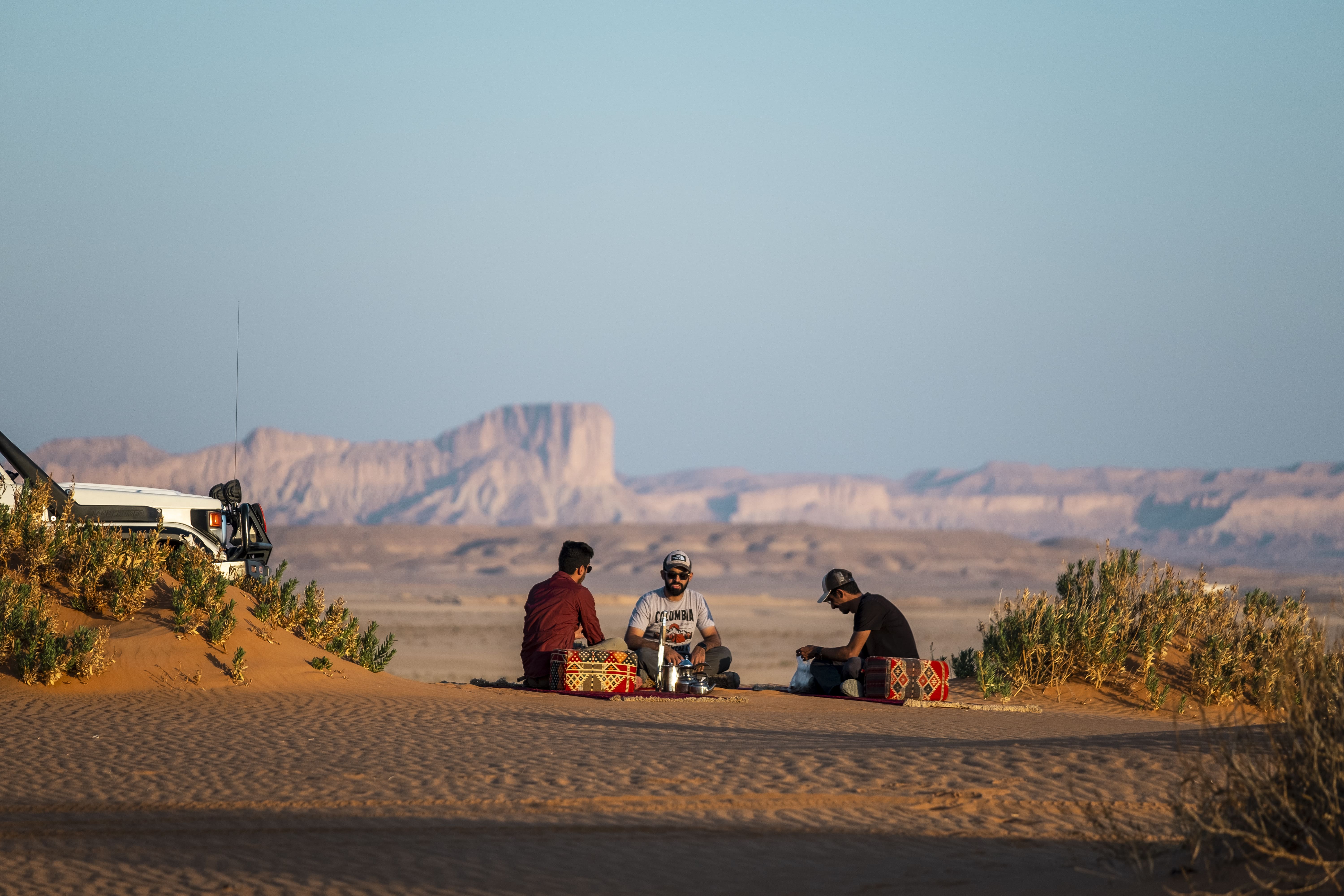 يفضل ذوو الدخل المحدود السياحة الصحراوية بهدف التخييم (موقع روح السعودية)