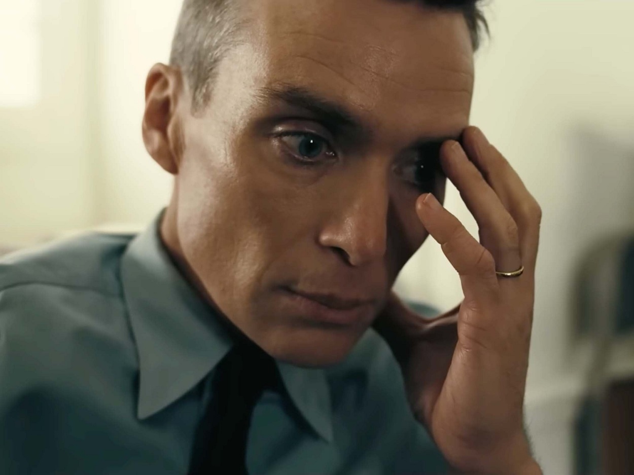 Cillian Murphy as Robert J Oppenheimer _up.jpg