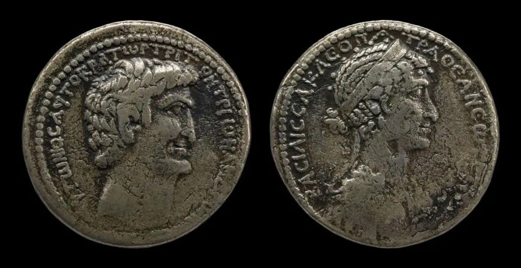 coin-anthony-cleopatra1.jpg