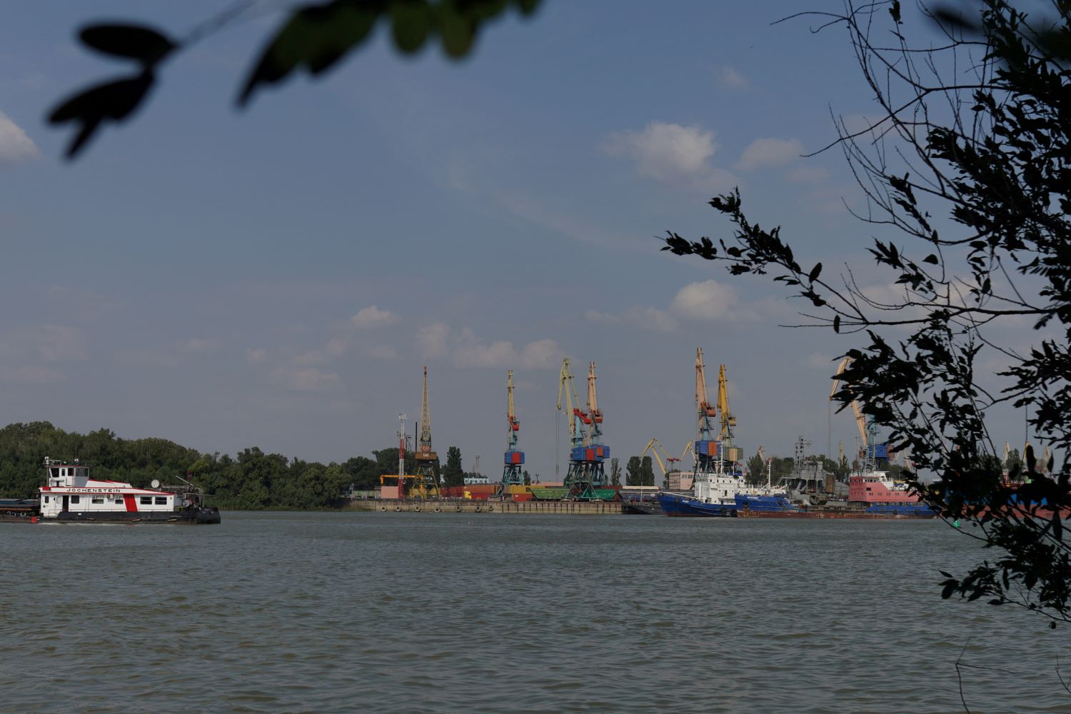 Ukrainian port of Izmail.jpg