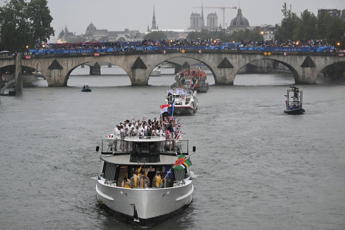 AFP__20240726__36627Q6__v1__Preview__OlyParis2024Opening.jpg