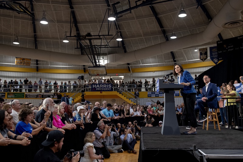 Michigan Governor Gretchen Whitmer pennsylvania afp.jpg