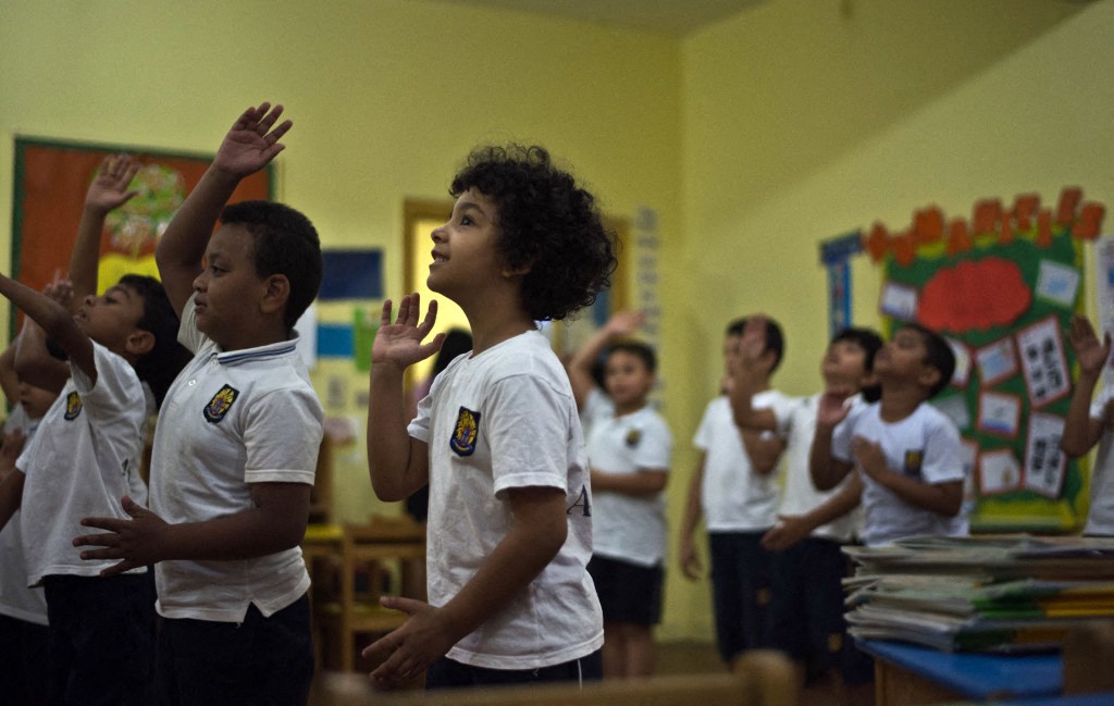 AFP__20130617__Nic6225295__v1002__Preview__EgyptChildrenSchool.jpg