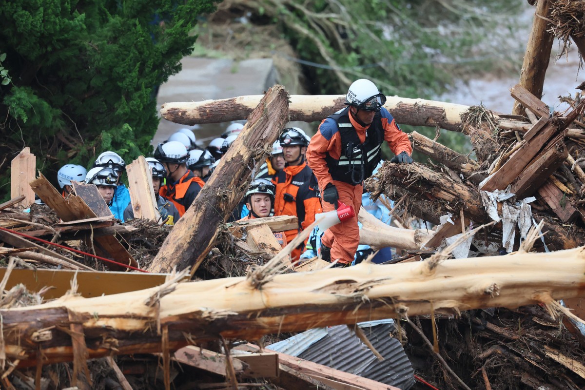 AFP__20240922__36GW97K__v2__Preview__TopshotJapanWeatherFlood.jpg