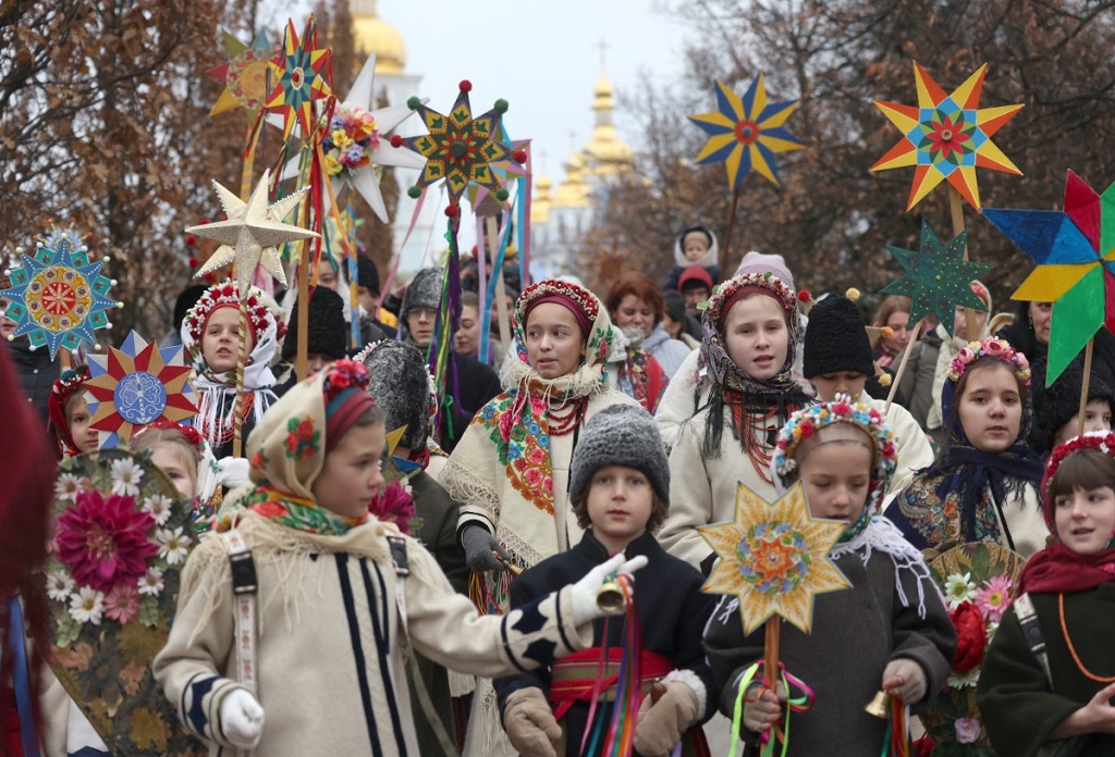 AFP__20241225__36RG8E6__v1__Preview__UkraineReligionChristmas.jpg